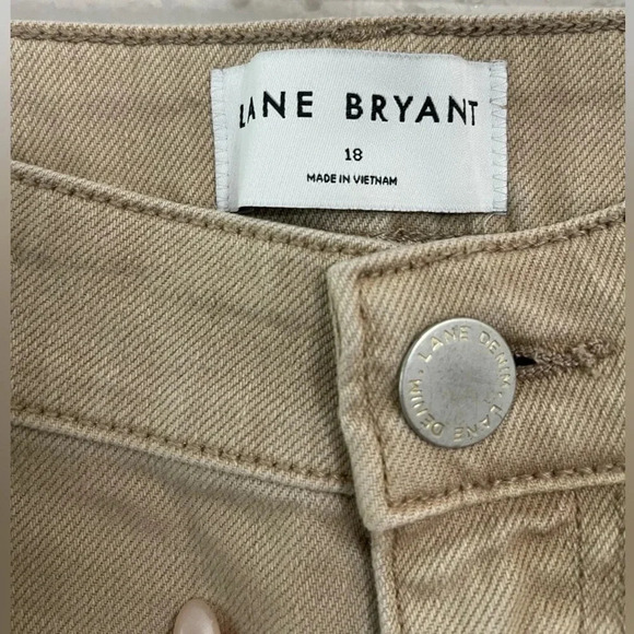 Lane Bryant Signature Fit Straight Crop Jean - Picture 3 of 8
